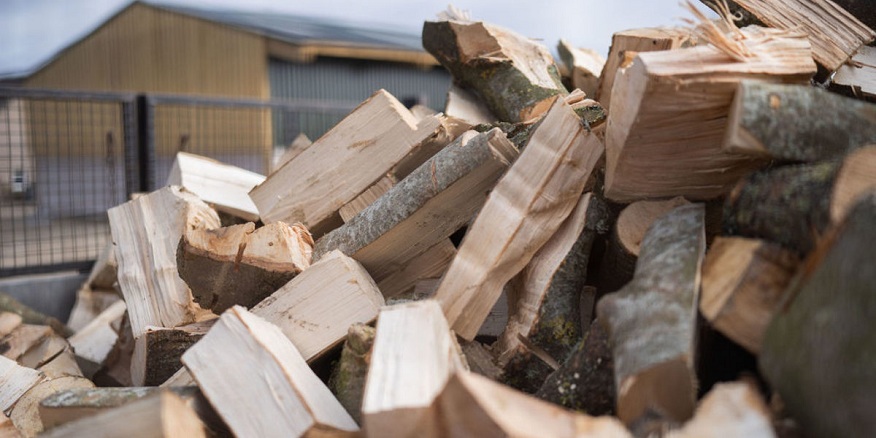 The Role of Wooden Logs for Firewood Supplied by County Logs and Coal