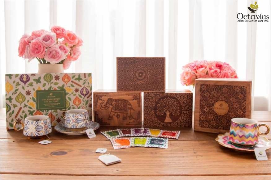 Corporate tea gift set